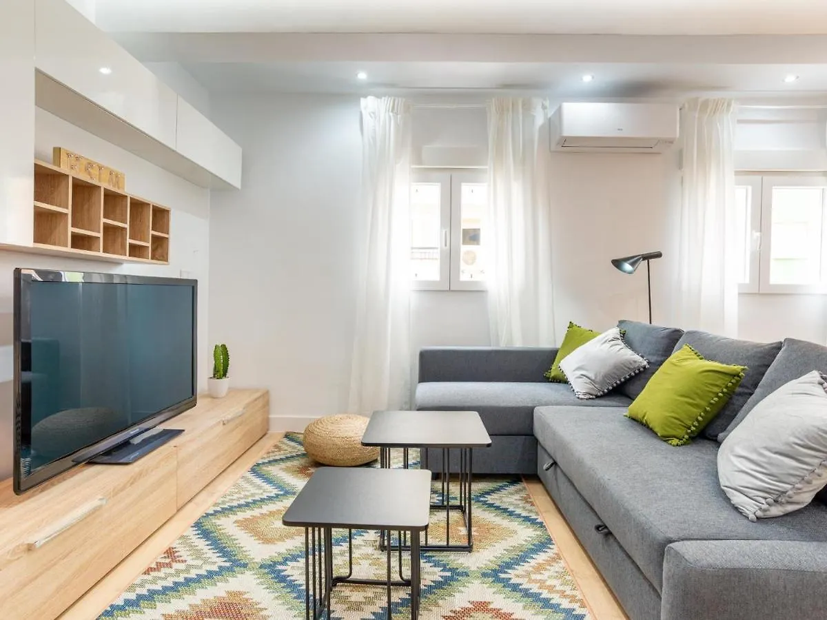 Gorgeous Renovated Apartment 2Br Ac Malaga