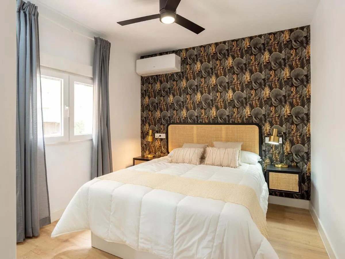 Gorgeous Renovated Apartment 2Br Ac Malaga